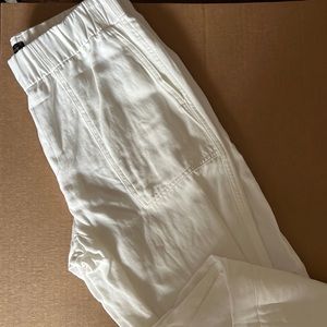 Banana Republic white pants
